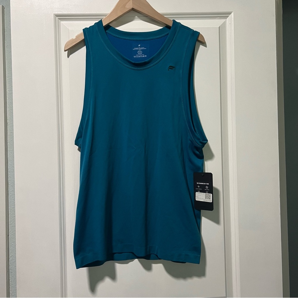 NWT Fabletics The Training Day Tank Nautical Teal Size Medium 4 Way Stretch